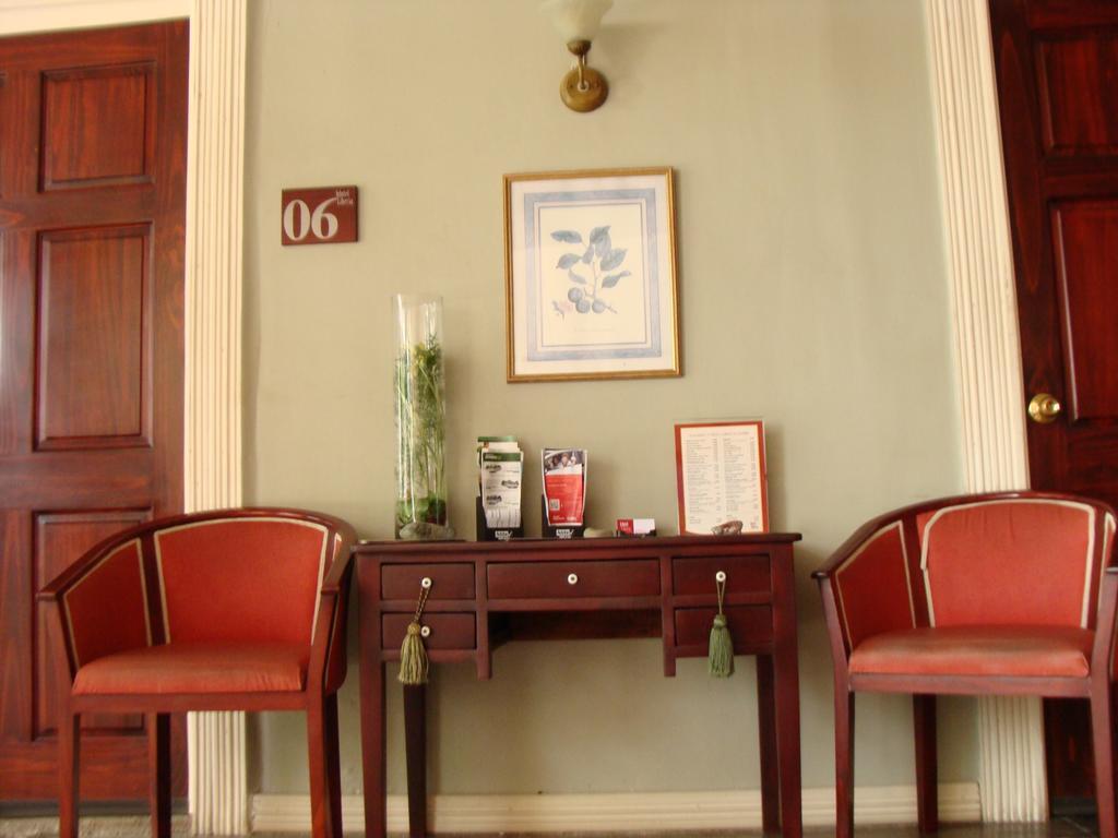 Hotel Либерия Екстериор снимка