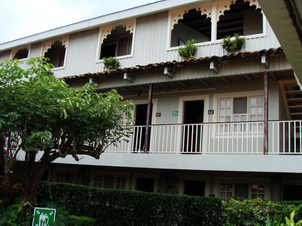 Hotel Либерия Екстериор снимка