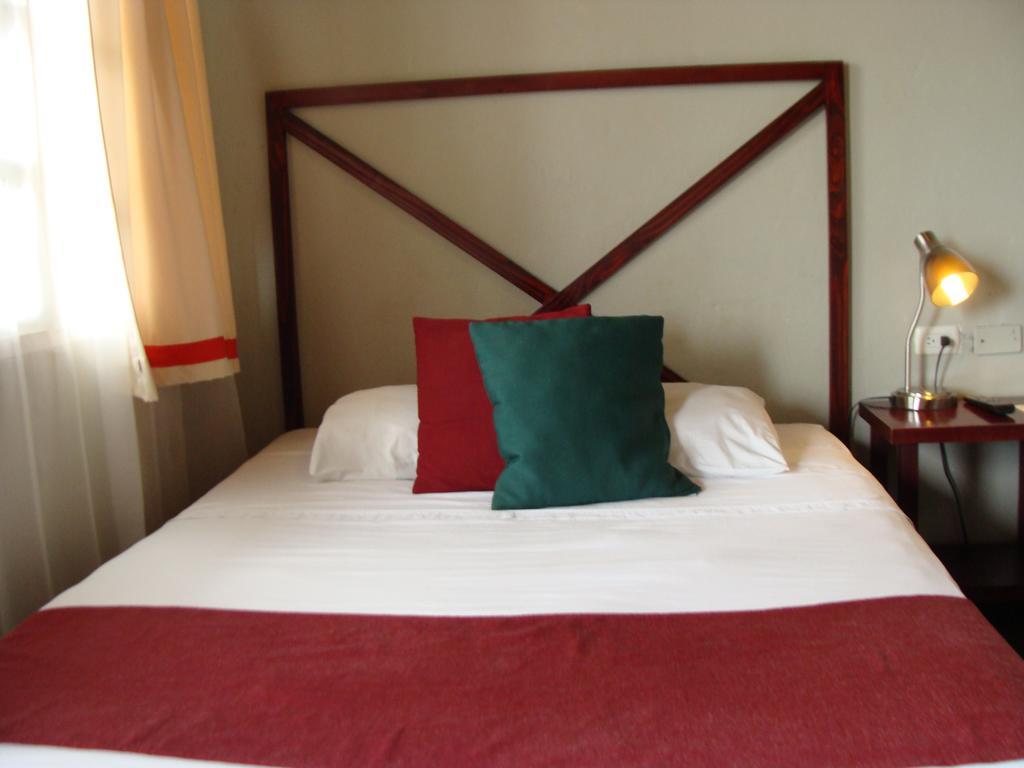 Hotel Либерия Екстериор снимка