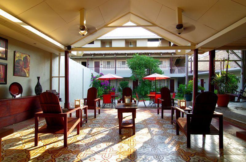 Hotel Либерия Екстериор снимка
