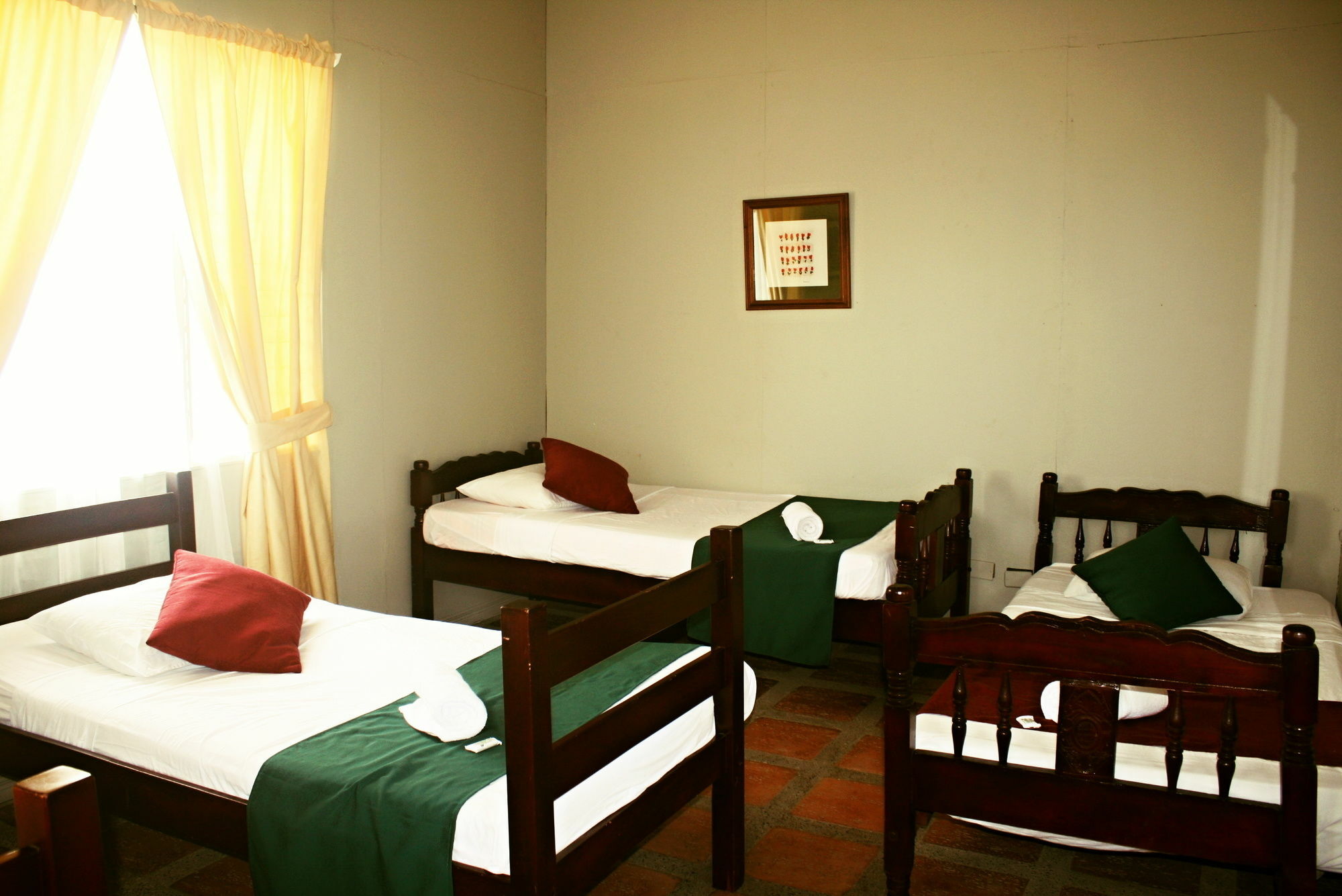 Hotel Либерия Екстериор снимка